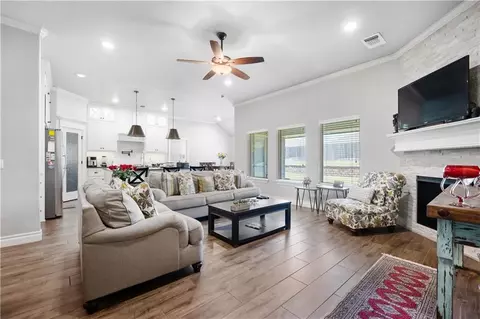 325 Perth Dr, Norman, OK 73069 photo 10