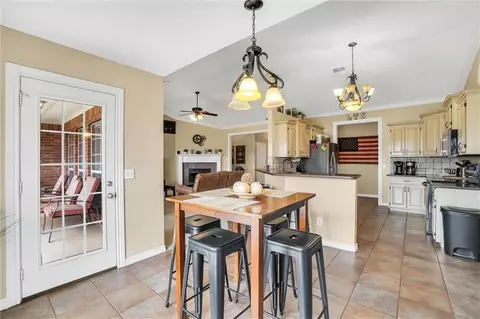 2913 Hunter Pointe, Altus, OK 73521 photo 16