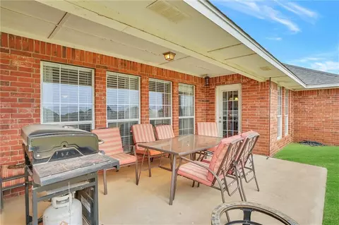 2913 Hunter Pointe, Altus, OK 73521 photo 32