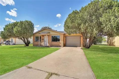 321 Saturn St, Altus, OK 73521 photo 3