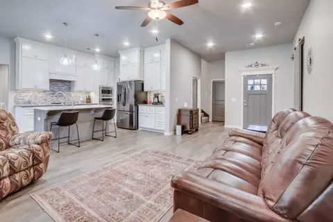 605 Switch Rd, Yukon, OK 73099 photo 6
