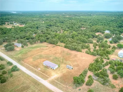 113 Red Tail Ln, Mcloud, OK 74851 photo 35