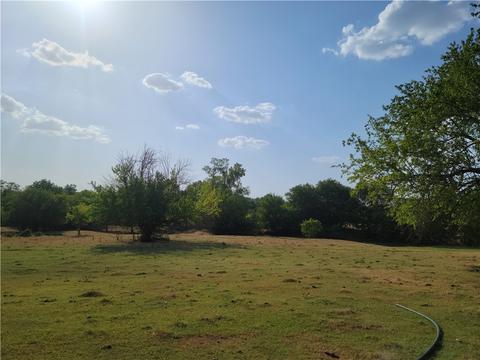 Undisclosed, Pauls Valley, OK 73075