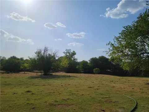 Undisclosed, Pauls Valley, OK 73075
