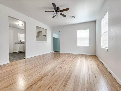 116 E 12th St, Edmond, OK 73034 photo 11