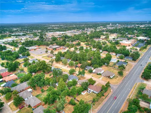 116 E 12th St, Edmond, OK 73034 photo 26