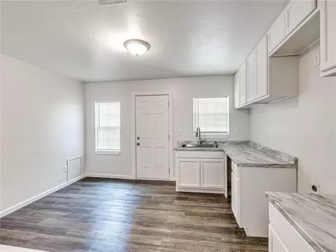 116 E 12th St, Edmond, OK 73034 photo 12