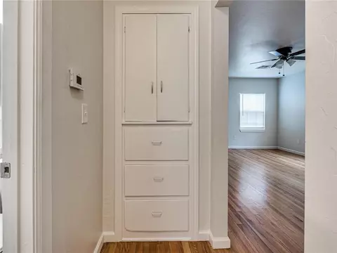 116 E 12th St, Edmond, OK 73034 photo 17