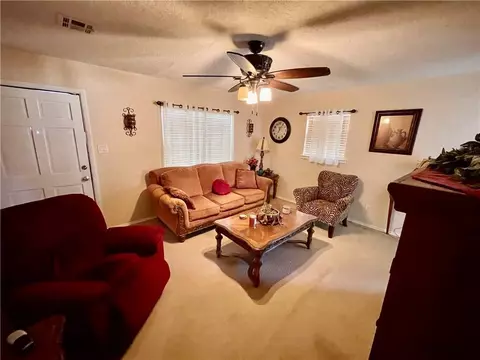 306 E Lorrist St, Apache, OK 73006 photo 8