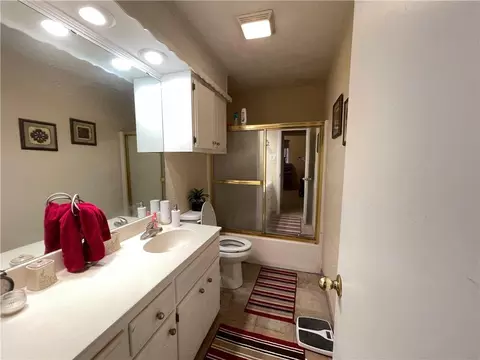 306 E Lorrist St, Apache, OK 73006 photo 9