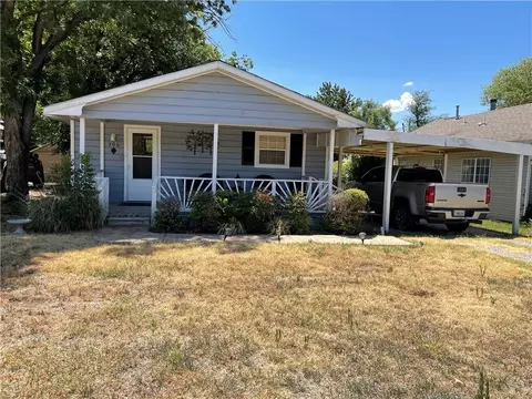 306 E Lorrist St, Apache, OK 73006 photo 1
