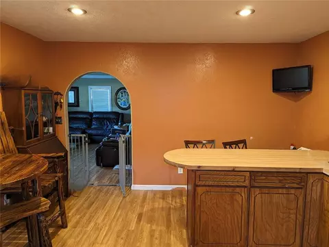 207 E Juniper Ln, Mustang, OK 73064 photo 16
