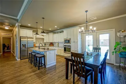 510 E Kansas St, Thomas, OK 73669 photo 9