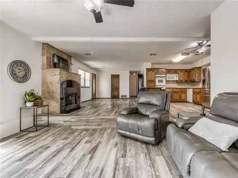 3 Meyers Dr, Tuttle, OK 73089 photo 9