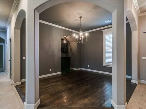 2825 SE 9th St, Moore, OK 73160 photo 6