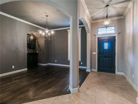 2825 SE 9th St, Moore, OK 73160 photo 4