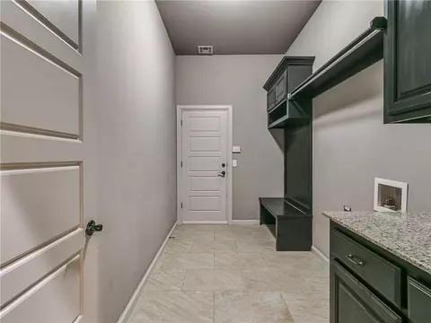 2825 SE 9th St, Moore, OK 73160 photo 29
