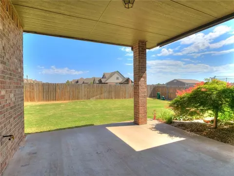 2825 SE 9th St, Moore, OK 73160 photo 32