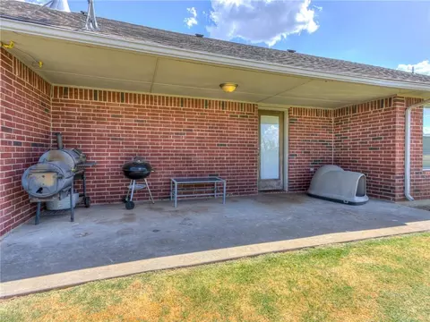 6805 Lewis Ln, Tuttle, OK 73089 photo 35