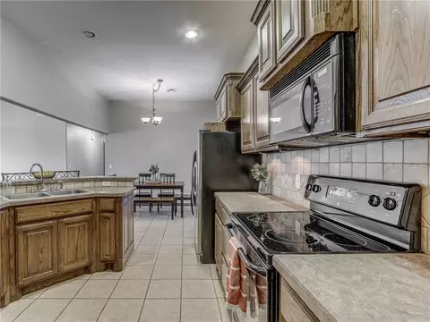 6805 Lewis Ln, Tuttle, OK 73089 photo 17