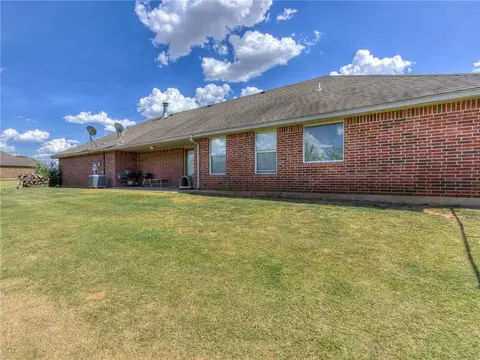 6805 Lewis Ln, Tuttle, OK 73089 photo 36