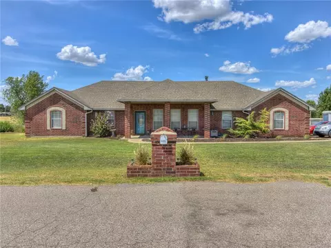6805 Lewis Ln, Tuttle, OK 73089 photo 1
