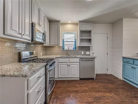 405 SW 1st St, Tuttle, OK 73089 photo 9
