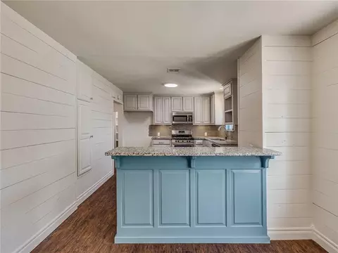 405 SW 1st St, Tuttle, OK 73089 photo 7