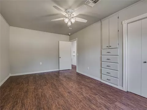 405 SW 1st St, Tuttle, OK 73089 photo 28