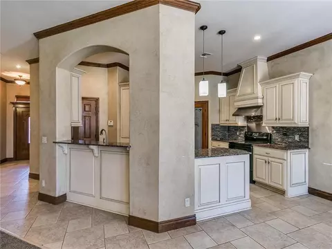 1216 NW 14th Pl, Moore, OK 73170 photo 7