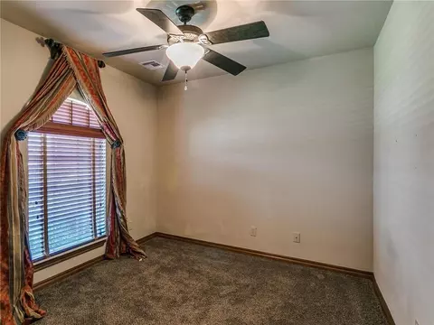 1216 NW 14th Pl, Moore, OK 73170 photo 10