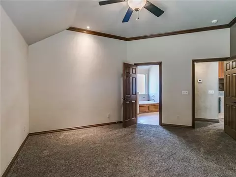 1216 NW 14th Pl, Moore, OK 73170 photo 14