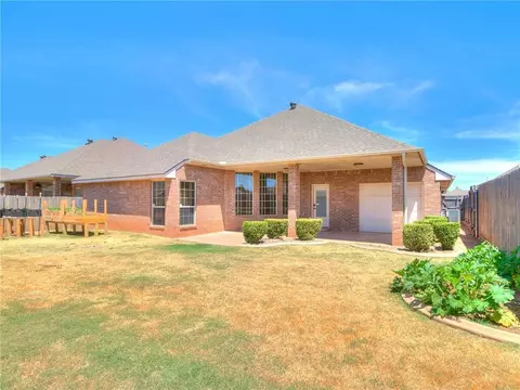 1216 NW 14th Pl, Moore, OK 73170 photo 27