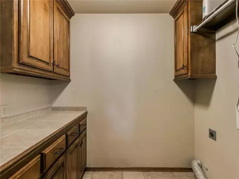 1216 NW 14th Pl, Moore, OK 73170 photo 24