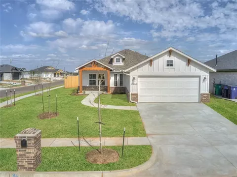 13616 Arrowhead Blvd, Piedmont, OK 73078