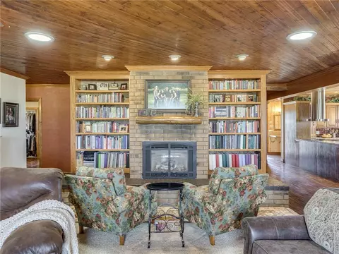 421 S 13th St, Thomas, OK 73669 photo 7
