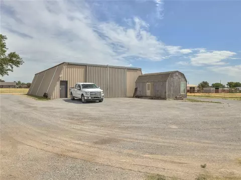 421 S 13th St, Thomas, OK 73669 photo 32
