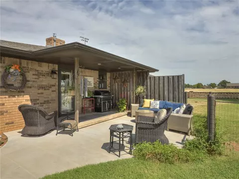 421 S 13th St, Thomas, OK 73669 photo 29