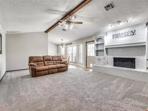 1008 Mars Rd, Edmond, OK 73003 photo 5