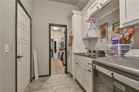 1326 Ladera Cir, Moore, OK 73160 photo 12