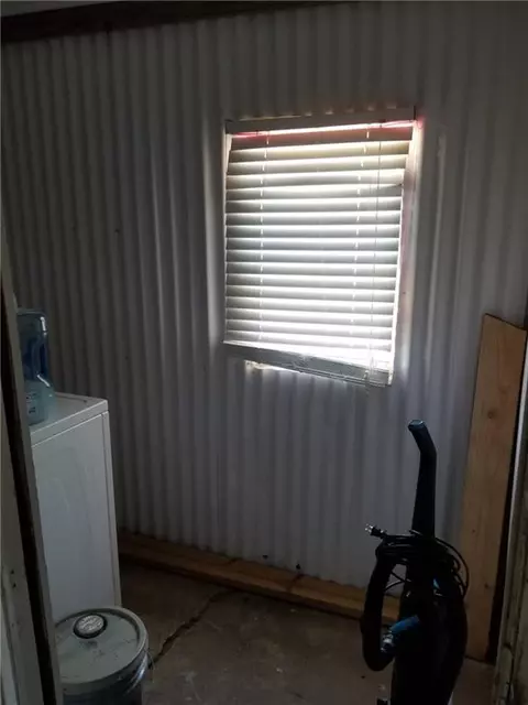 418 Pine St, Frederick, OK 73542 photo 21