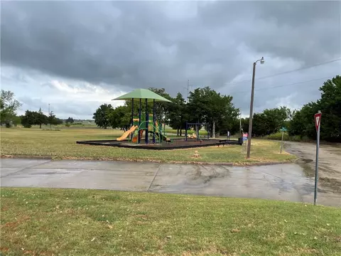 702 Cedar Ln, Tecumseh, OK 74873 photo 20