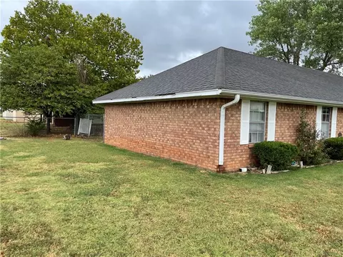 702 Cedar Ln, Tecumseh, OK 74873 photo 23