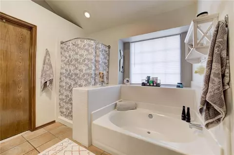 613 Old Bugle Rd, Edmond, OK 73003 photo 13