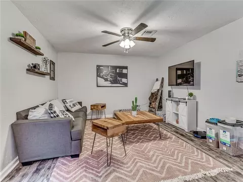 11880 E Britton Rd, Jones, OK 73049 photo 3