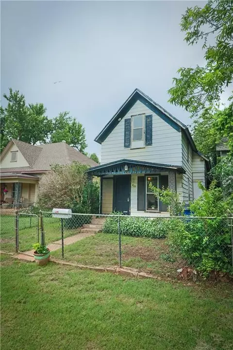 620 E Harrison Ave, Guthrie, OK 73044 photo 2