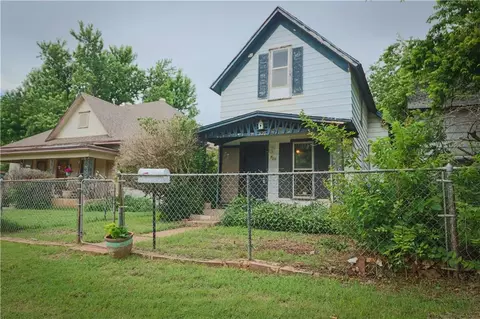 620 E Harrison Ave, Guthrie, OK 73044 photo 1