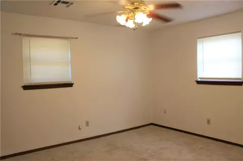2518 Maple Dr, Harrah, OK 73045 photo 18