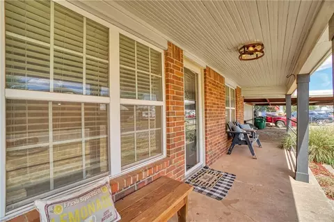 301 E 2nd St, Blair, OK 73526 photo 6