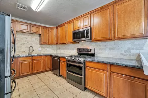 301 E 2nd St, Blair, OK 73526 photo 11